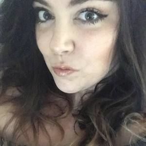 Meet your Posher, Candis